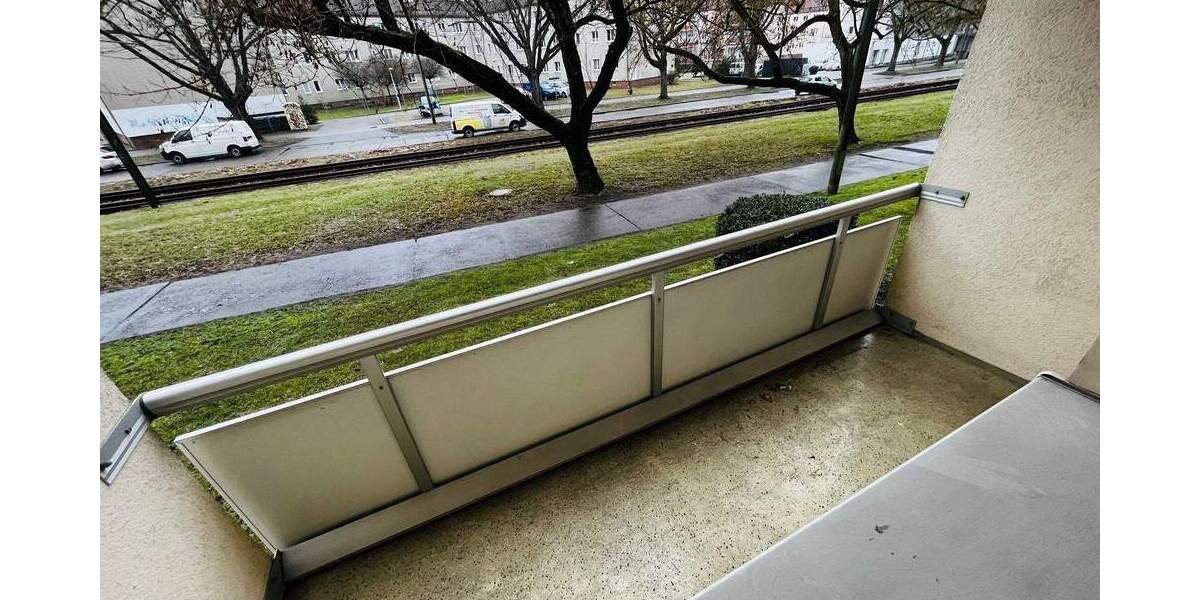 Sonnige Balkon-Whg nahe Marienberg! 2 zimmer