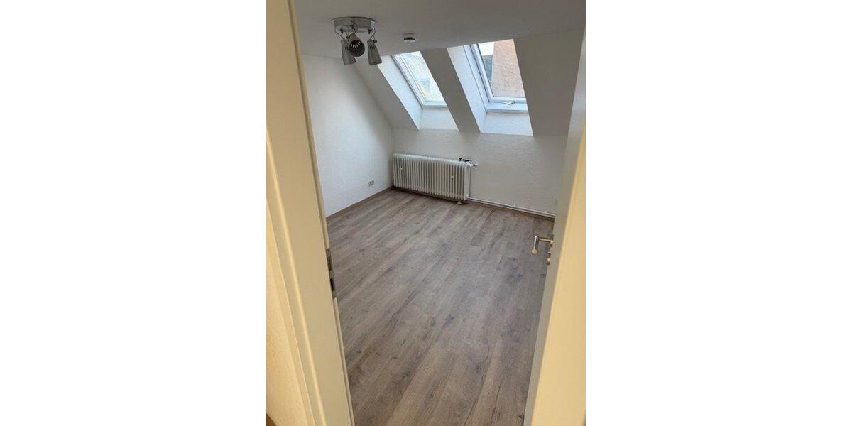 Wohnen auf Zeit Flensburg - 5 Zimmer, 120 m&sup2;, 1.600&euro; | Angebot:26633489