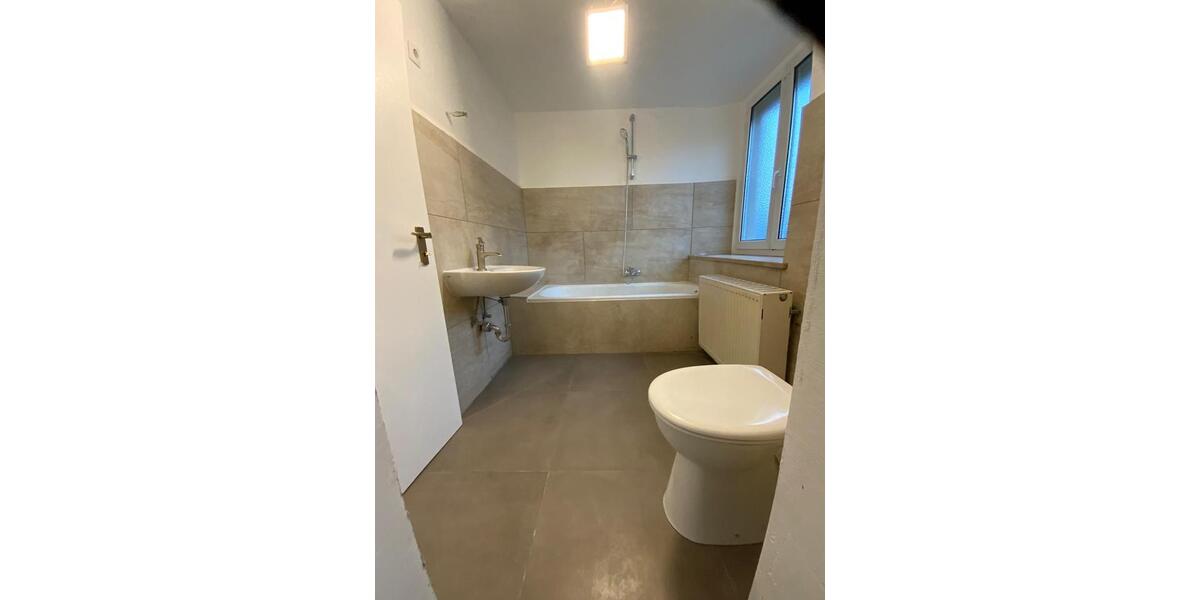 Etagenwohnung Wunsiedel - 3.5 Zimmer, 85 m&sup2;, 690&euro; | Angebot:26336677