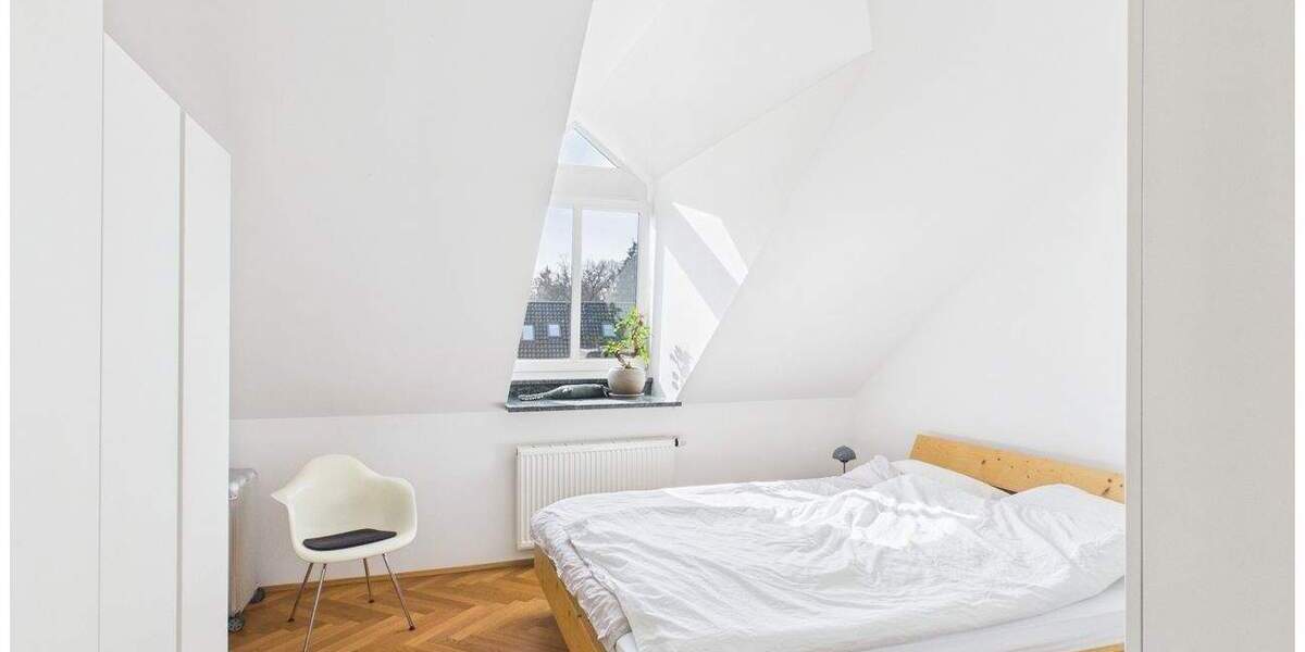 Etagenwohnung München / Allach-Untermenzing Allach-Untermenzing - 4 Zimmer, 110 m&sup2;, 2.160&euro; | Angebot:25879953