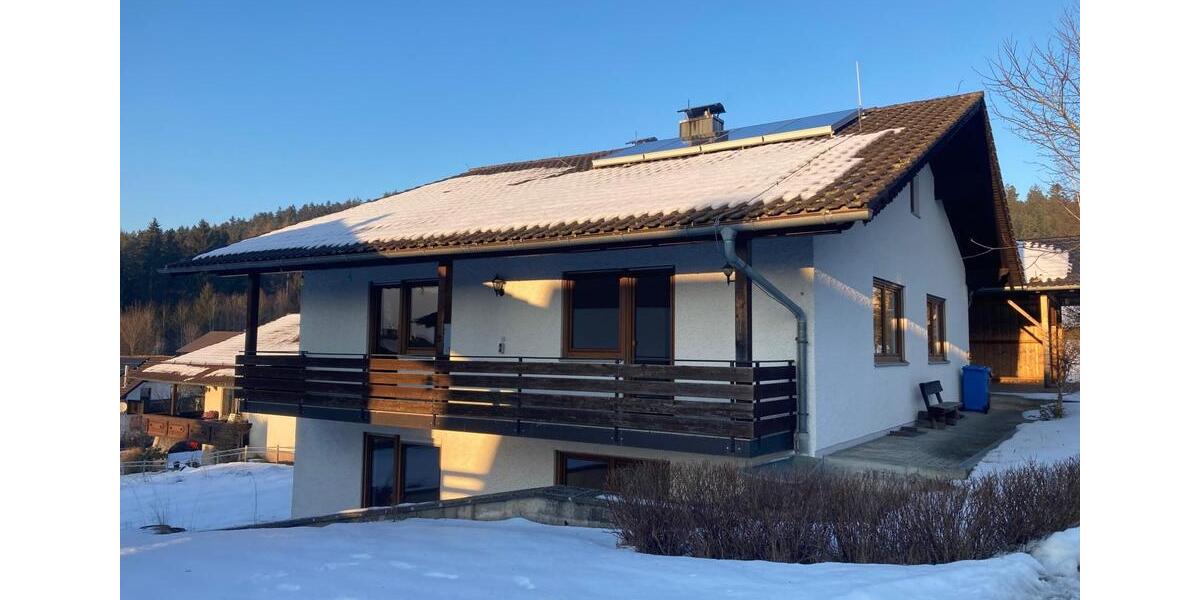 Etagenwohnung Zachenberg - 2 Zimmer, 70 m&sup2;, 490&euro; | Angebot:24676676