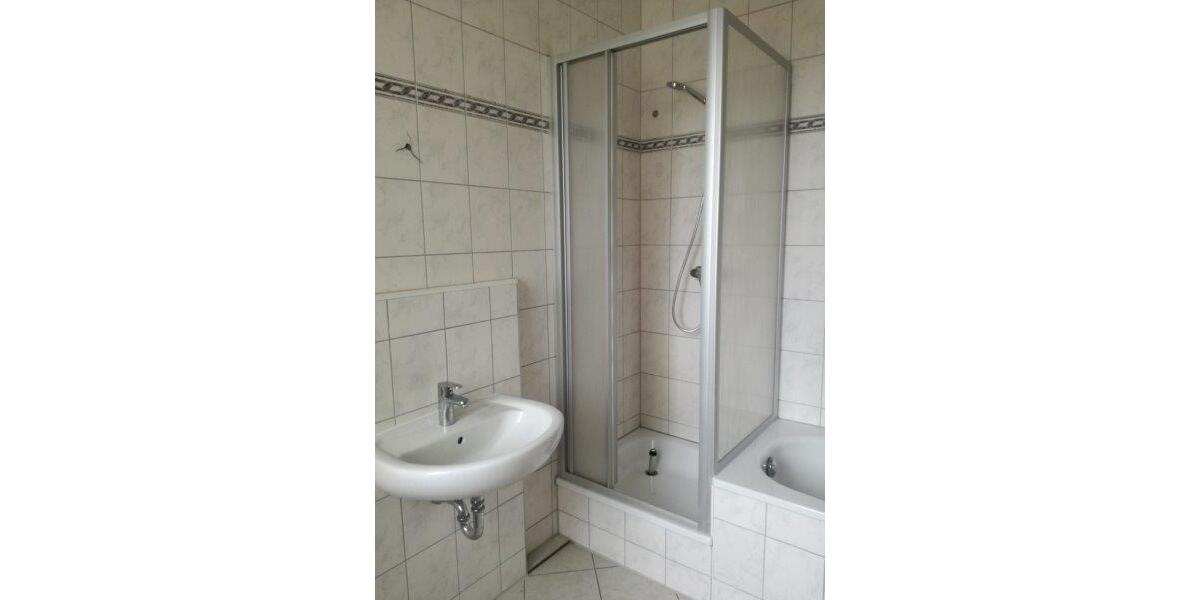 Etagenwohnung Tangerhütte - 3 Zimmer, 90 m&sup2;, 630&euro; | Angebot:26299823