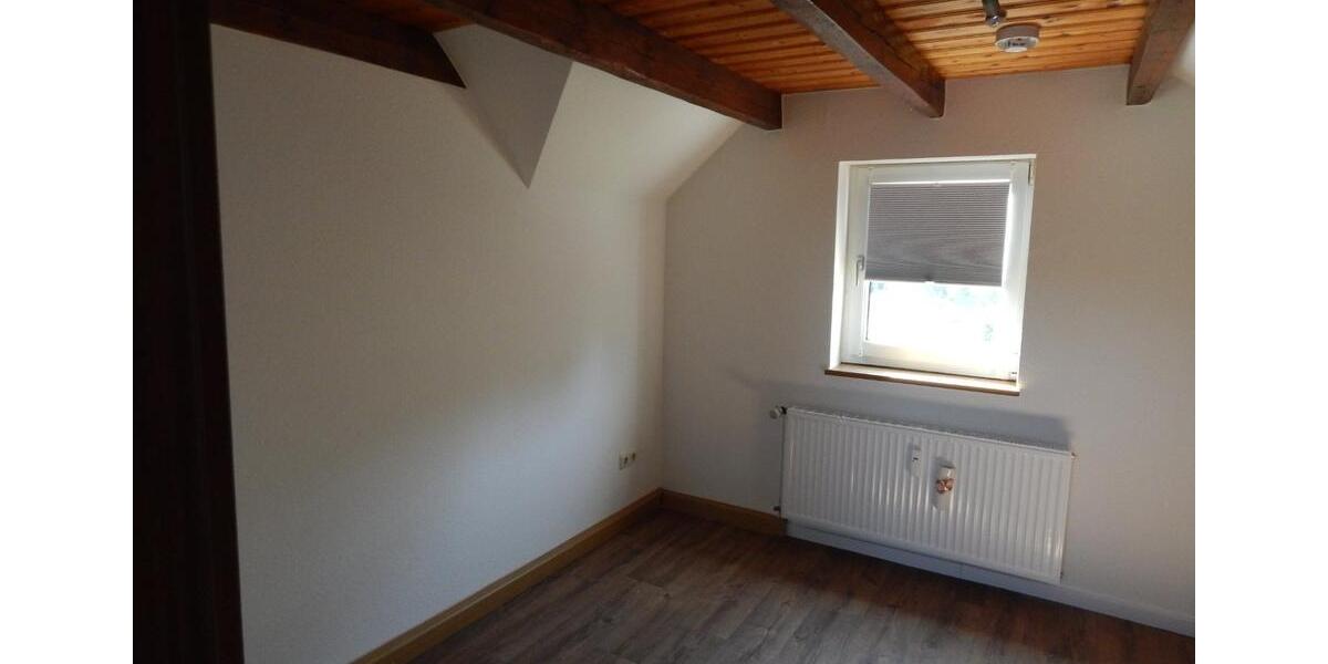 Etagenwohnung Leese - 4 Zimmer, 75 m&sup2;, 540&euro; | Angebot:25280348