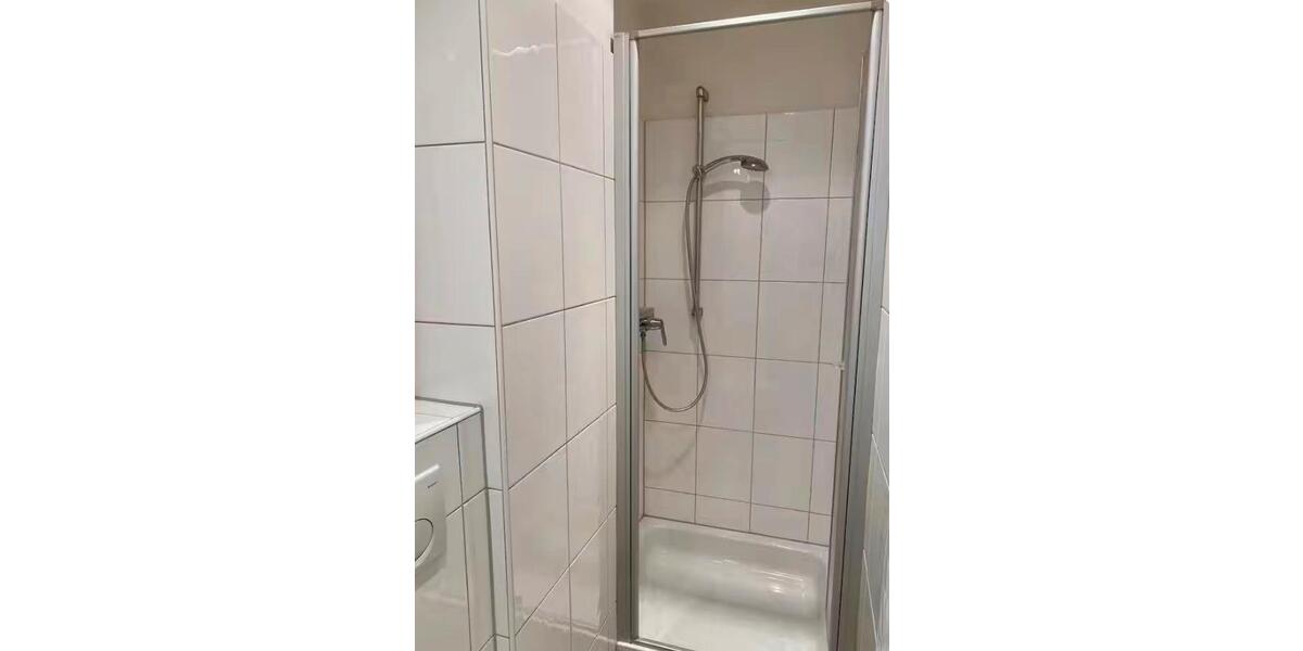 Wohnen auf Zeit Düsseldorf Pempelfort - 1 Zimmer, 20 m&sup2;, 600&euro; | Angebot:26230467