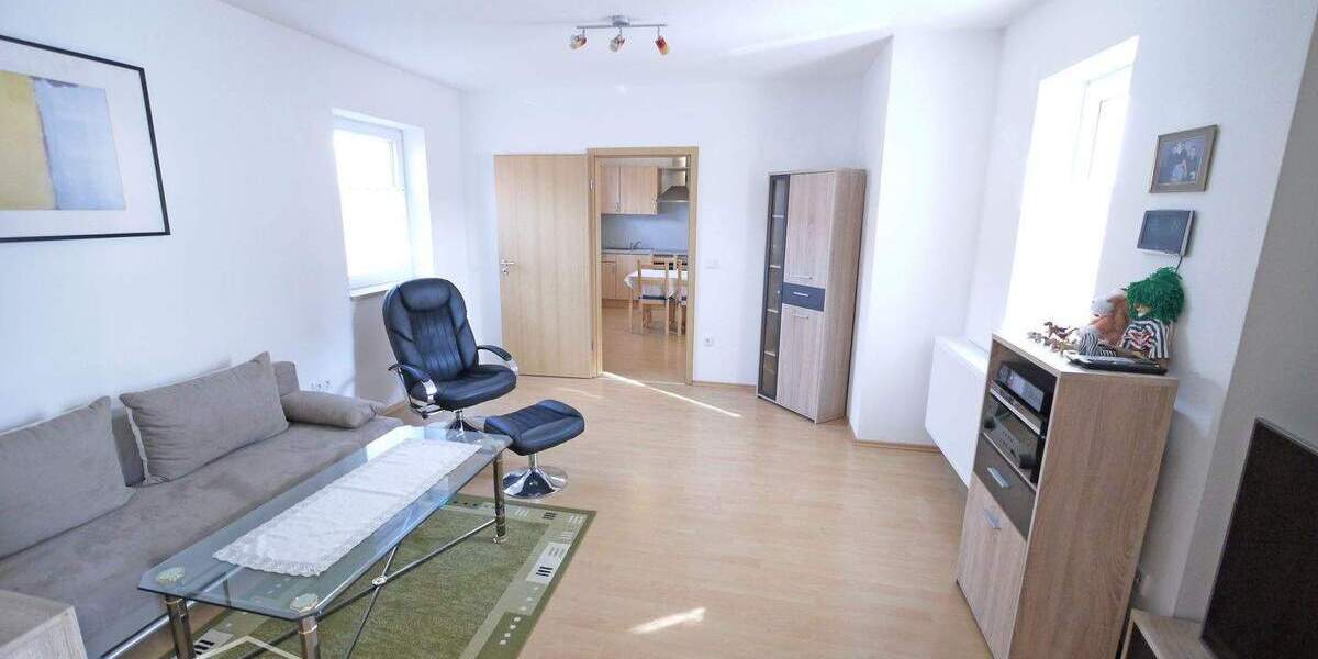 Gepflegte 2-Zimmer-1.OG-Stadtwohnung im Zentrum von Beilngries 2 zimmer