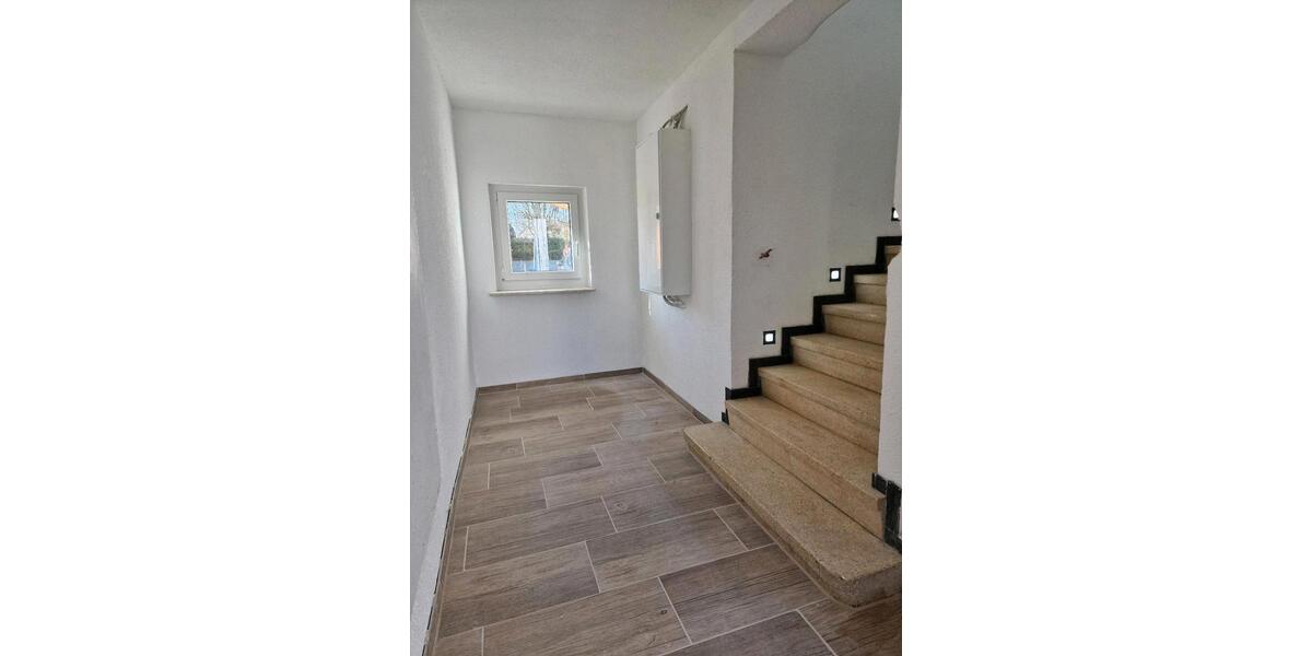 Maisonettenwohnung Nersingen - 4 Zimmer, 90 m&sup2;, 1.500&euro; | Angebot:26049396