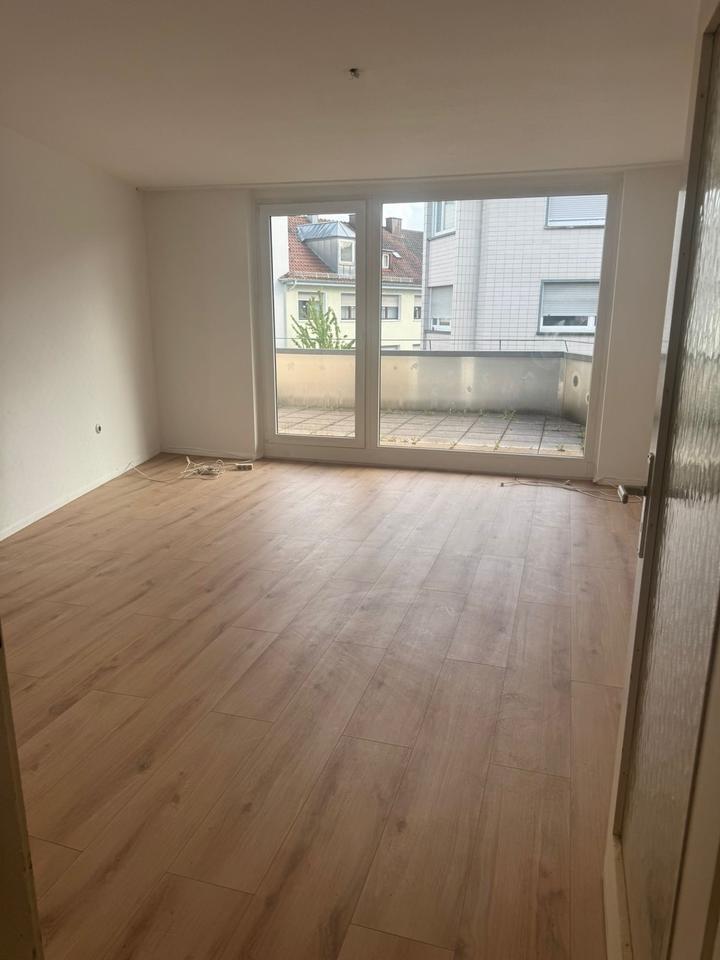 3-Zimmer-Wohnung im Zentrum Pforzheim - Zwei Balkone