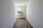 Hell und modern - jetzt besichtigen - Einbauküche ab Dezember 3 zimmer