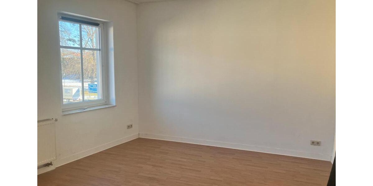 Etagenwohnung Zerbst (Anhalt) Leps - 3 Zimmer, 110 m&sup2;, 850&euro; | Angebot:25843375