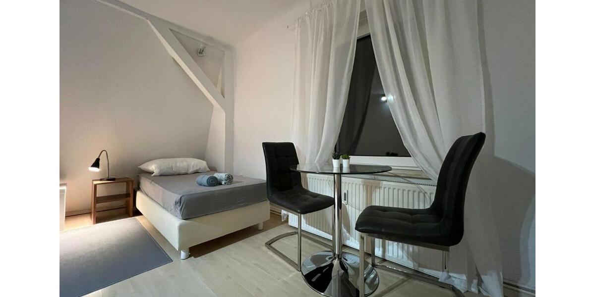 ab 15 € Tesla Grünheide Apartment Monteurzimmer Wohnung Unterkunft Möblierte Wohnung - 5 Einzelbetten 3 zimmer