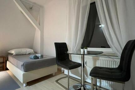 Wohnen auf Zeit Erkner - 3 Zimmer, 80 m&sup2;, 20&euro; | Angebot:8848049