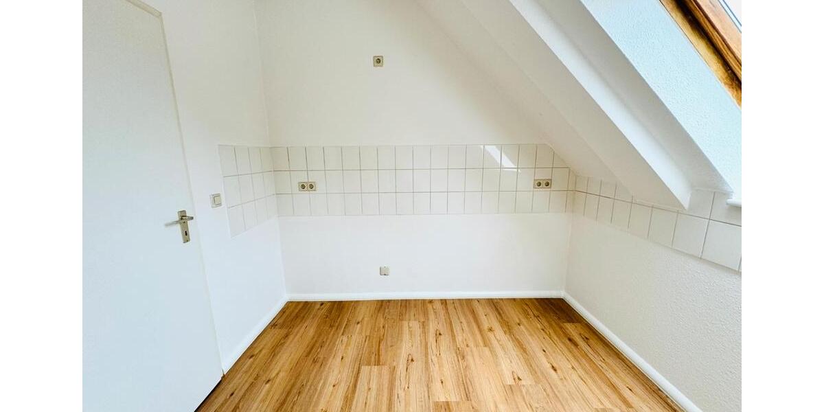 Dachgeschoßwohnung Leipzig Nord - 2 Zimmer, 56 m&sup2;, 610&euro; | Angebot:26003185
