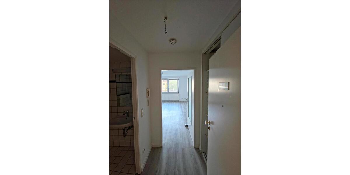 Etagenwohnung Lübeck Sankt Lorenz Nord - 1 Zimmer, 26 m&sup2;, 400&euro; | Angebot:26048640
