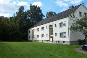 Wohnung zum Mieten in Lübeck 215,40 € 28.34 m² 1 zimmer