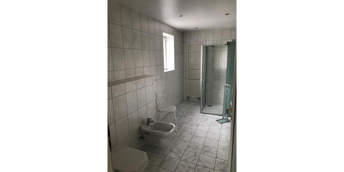 Erdgeschoßwohnung Aachen Aachen-Mitte - 2 Zimmer, 100 m&sup2;, 675&euro; | Angebot:24749925