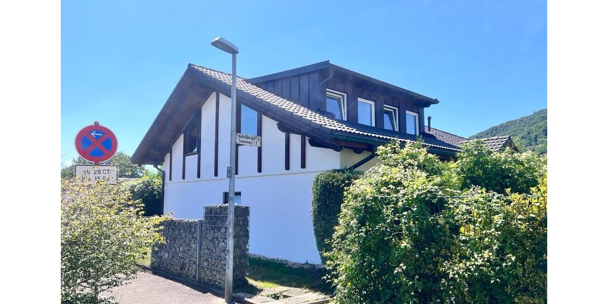 Dachgeschoßwohnung Rheinfelden (Baden) - 3.5 Zimmer, 106 m&sup2;, 1.350&euro; | Angebot:25829668