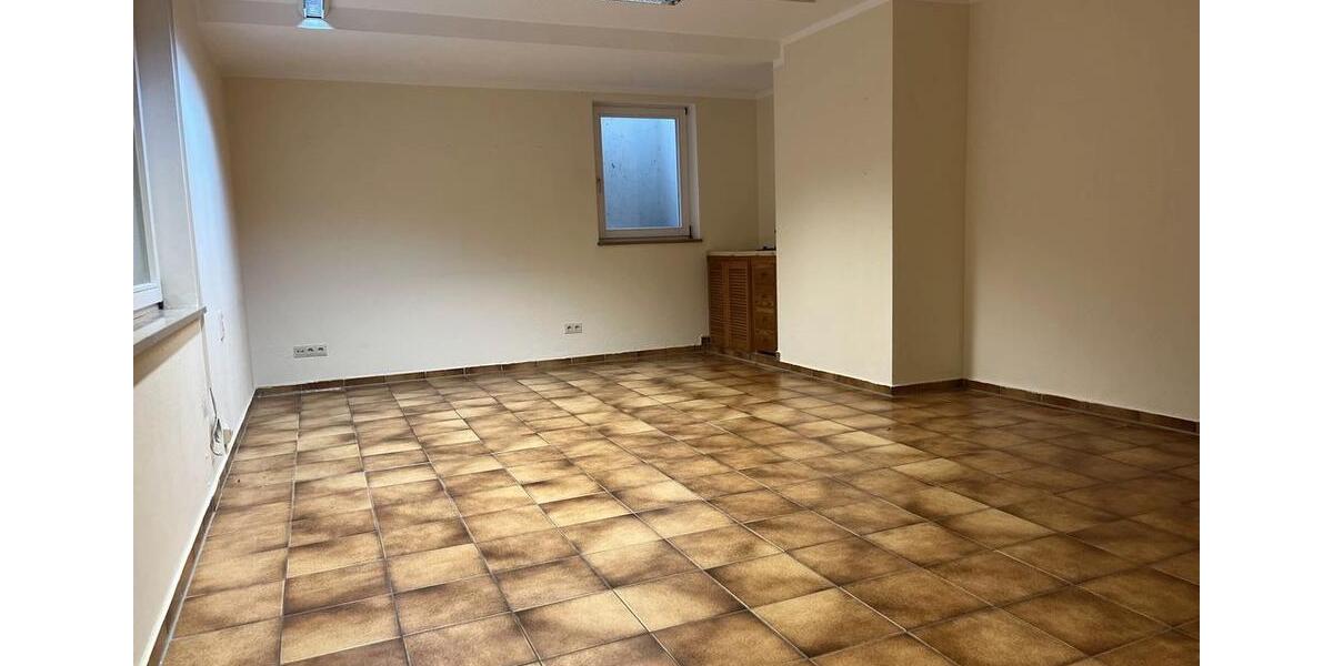 Doppelhaushälfte Gräfelfing - 7 Zimmer, 210 m&sup2;, 4.995&euro; | Angebot:23216909