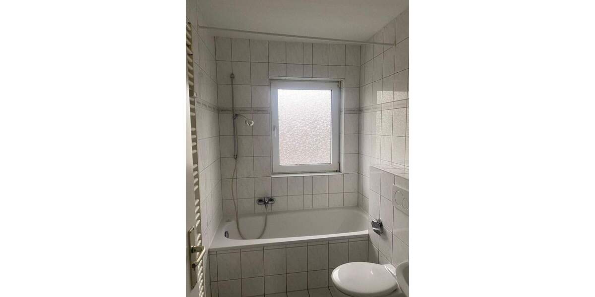 Etagenwohnung Seesen - 3 Zimmer, 68 m&sup2;, 410&euro; | Angebot:24620726