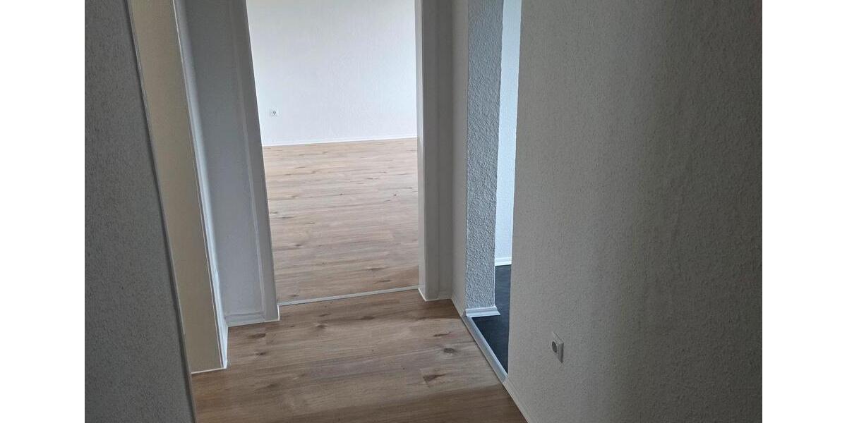 Erdgeschoßwohnung Werdohl - 3 Zimmer, 55 m&sup2;, 330&euro; | Angebot:24572408