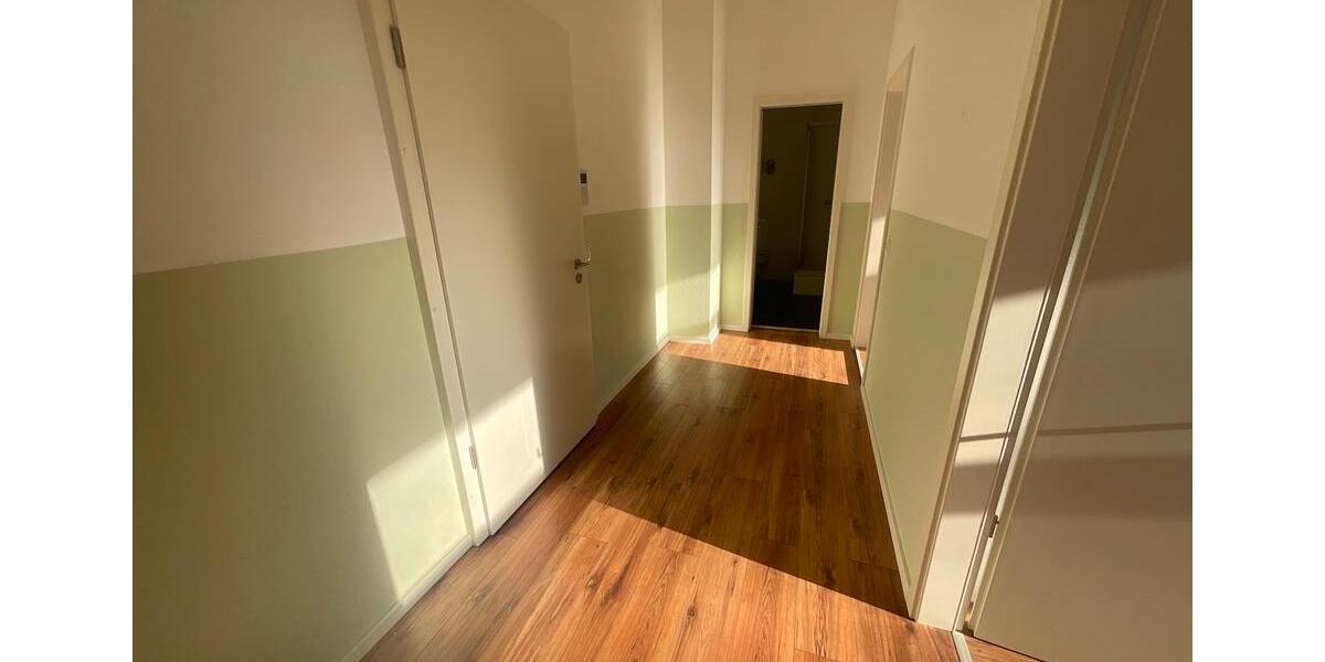 Etagenwohnung Lübeck Sankt Lorenz Nord - 2 Zimmer, 52 m&sup2;, 579&euro; | Angebot:26301801