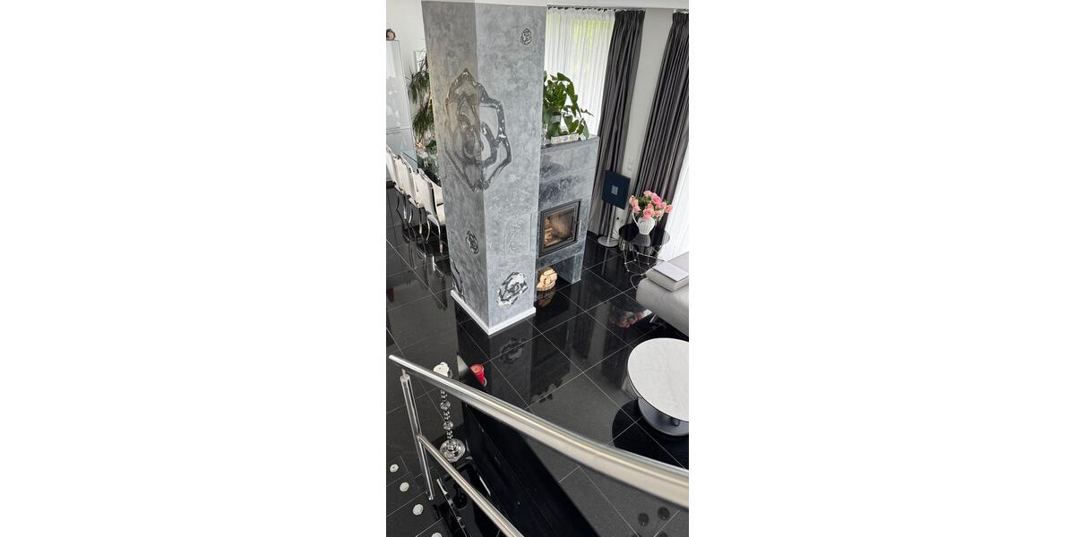 Teilmöbliert: Repräsentatives EFH in Habichtswald mit EBK, Sauna und Kamin 4 zimmer