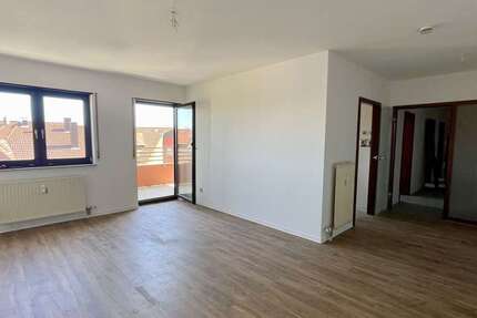 Wohnung Frankenthal - 4 Zimmer, 92 m&sup2;, 819&euro; | Angebot:27126063