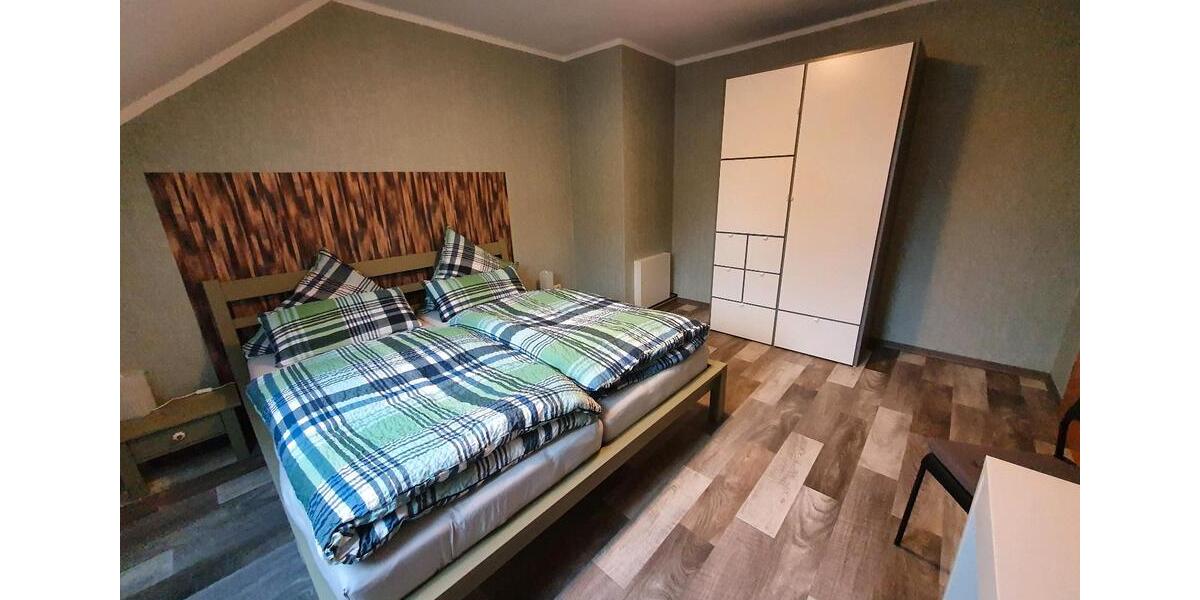 Wohnen auf Zeit Wilhelmshaven Fedderwardergroden - 4 Zimmer, 80 m&sup2;, 70&euro; | Angebot:25896163