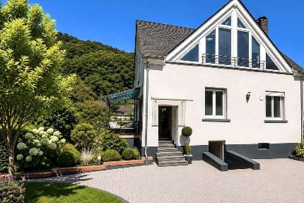 Haus Trier West-Pallien - 4 Zimmer, 110 m&sup2;, 1.250&euro; | Angebot:27190485