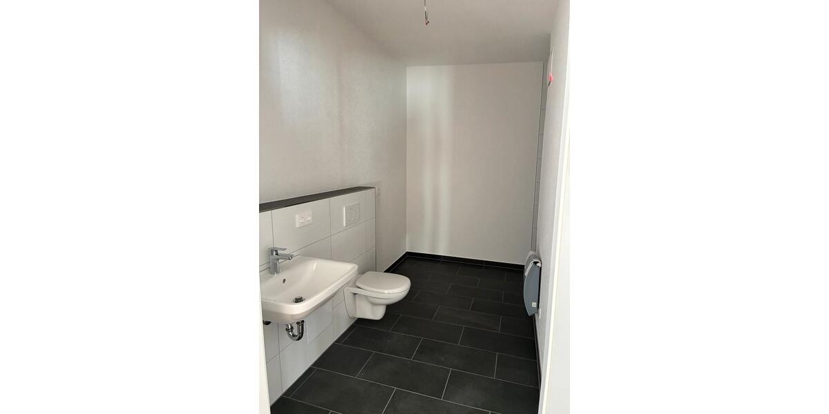 Dachgeschoßwohnung Lauda-Königshofen Königshofen - 3 Zimmer, 112 m&sup2;, 1.170&euro; | Angebot:24689498