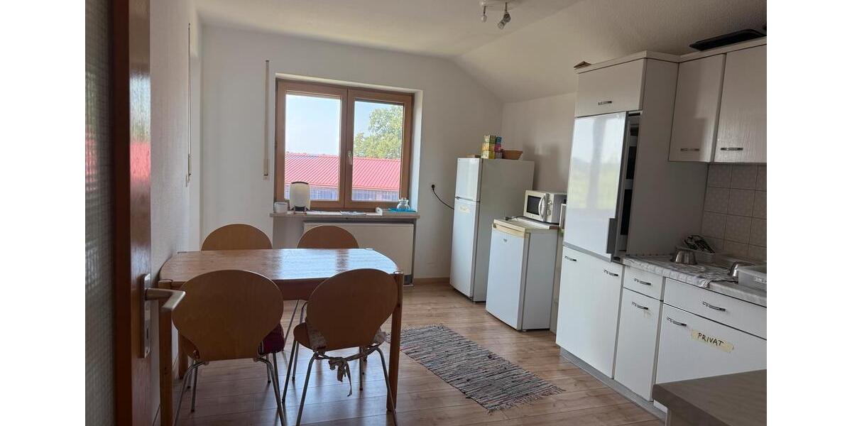 Wohnen auf Zeit Hawangen - 4 Zimmer, 100 m&sup2;, 17&euro; | Angebot:22201233