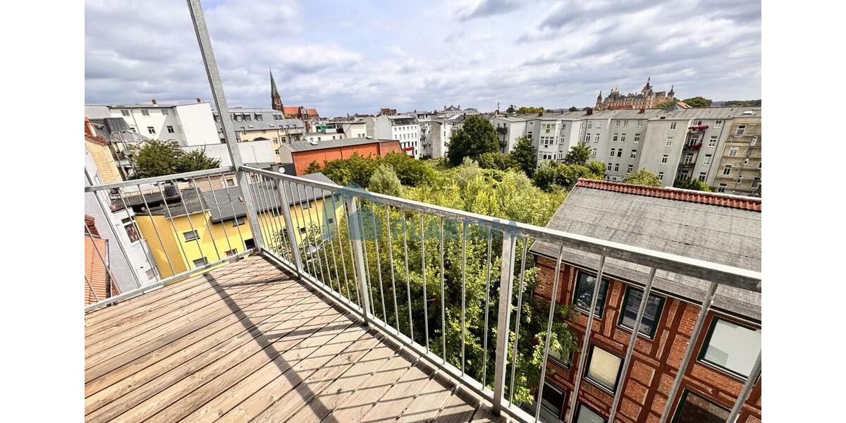 Etagenwohnung Schwerin - 3 Zimmer, 58 m&sup2;, 812&euro; | Angebot:26003587