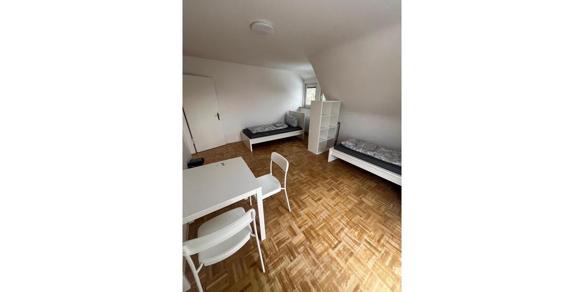 Wohnen auf Zeit Rothenburg ob der Tauber - 5 Zimmer, 260 m&sup2;, 65&euro; | Angebot:24664476