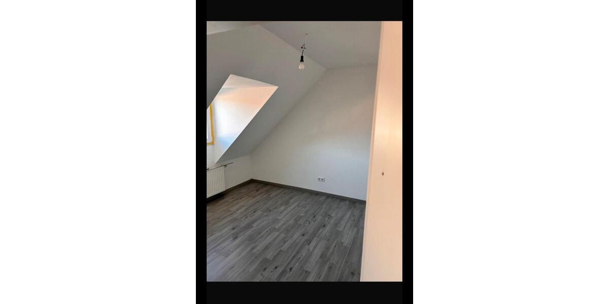 Dachgeschoßwohnung Mönchengladbach Süd - 1.5 Zimmer, 45 m&sup2;, 700&euro; | Angebot:26618844