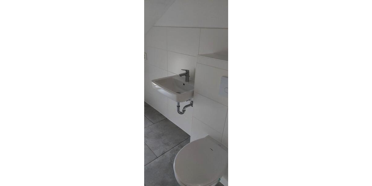 Etagenwohnung Apolda - 3 Zimmer, 79 m&sup2;, 695&euro; | Angebot:26572666
