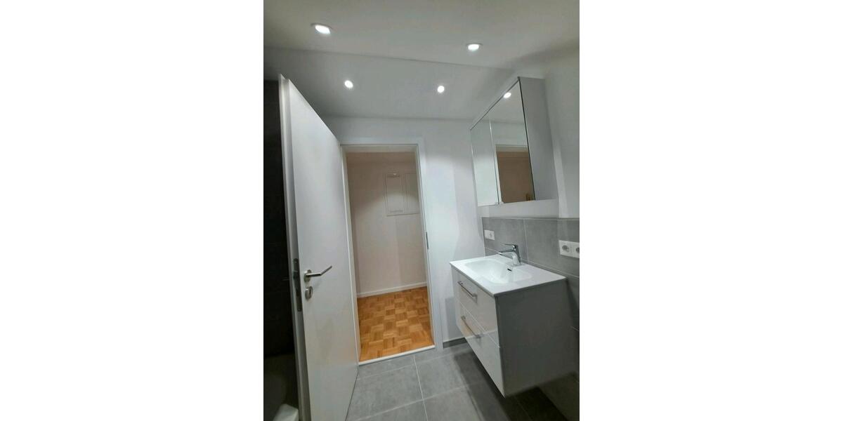 DG-Wohnung 75 qm in Wenzenbach 3 zimmer