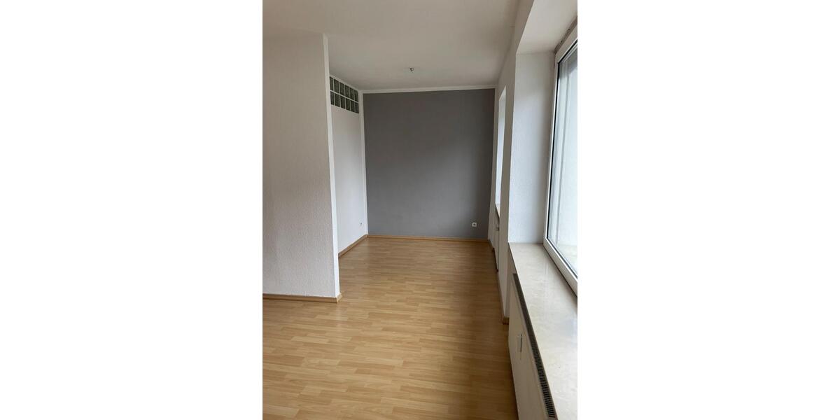 Etagenwohnung Wuppertal - 3 Zimmer, 83 m&sup2;, 535&euro; | Angebot:25257723