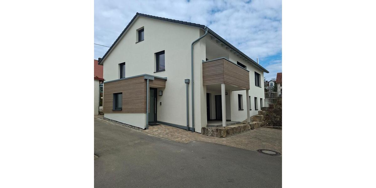 Hochparterre Schwendi - 4 Zimmer, 104 m&sup2;, 1.140&euro; | Angebot:26032186