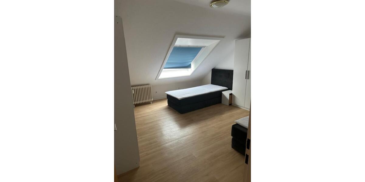 Dachgeschoßwohnung Peine - 2 Zimmer, 60 m&sup2;, 490&euro; | Angebot:24838975