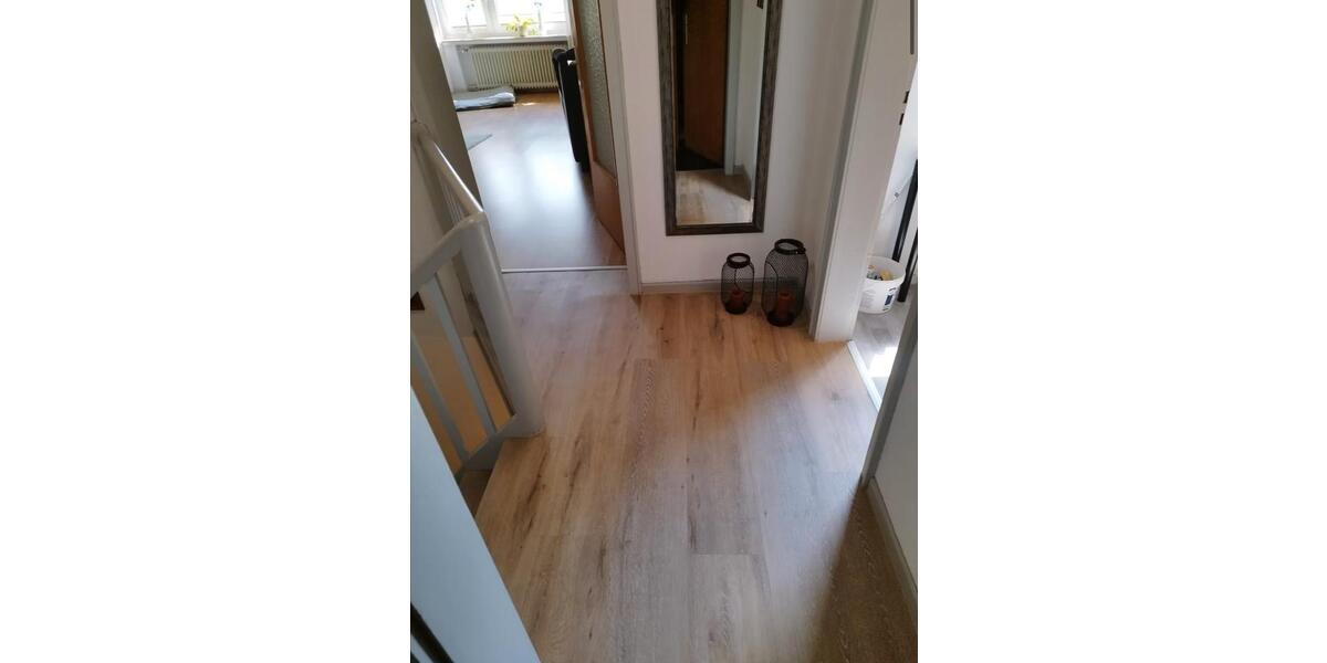 Einfamilienhaus Meinerzhagen - 7 Zimmer, 176 m&sup2;, 1.320&euro; | Angebot:26623926