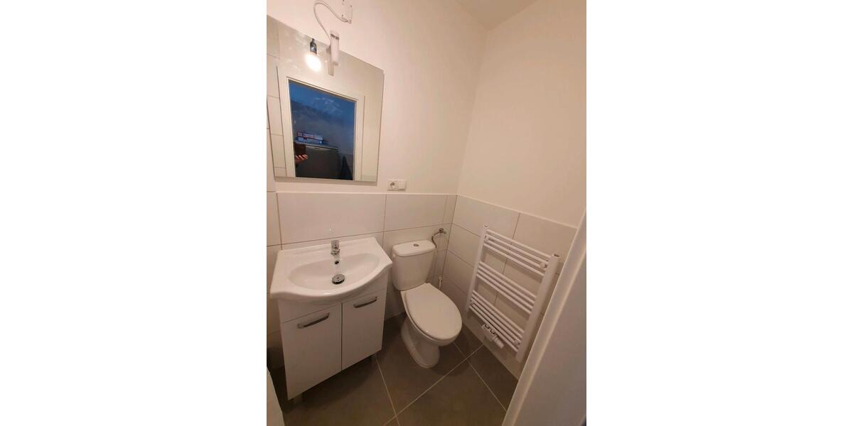 Wohnen auf Zeit Bremen Gröpelingen - 14 Zimmer, 24 m&sup2;, 520&euro; | Angebot:26042940