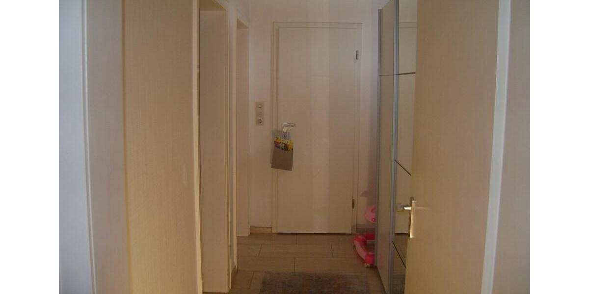 Wohnung 3 ZKB Gast WC+Dusche PKW-Stellplatz 3 zimmer