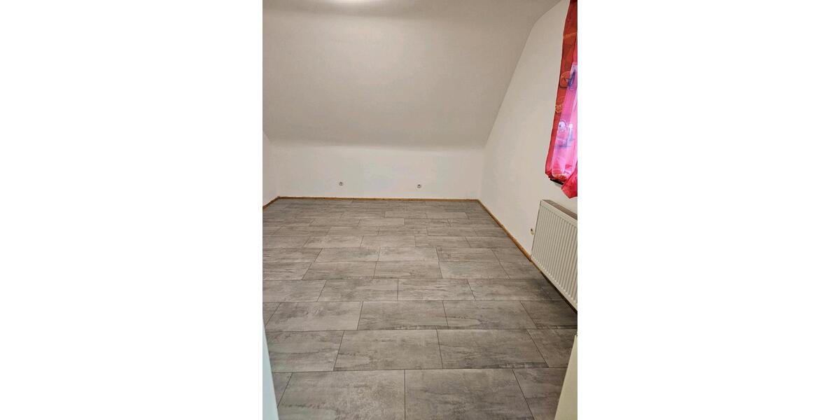 Einfamilienhaus Rammelsbach - 7 Zimmer, 150 m&sup2;, 1.000&euro; | Angebot:26252886