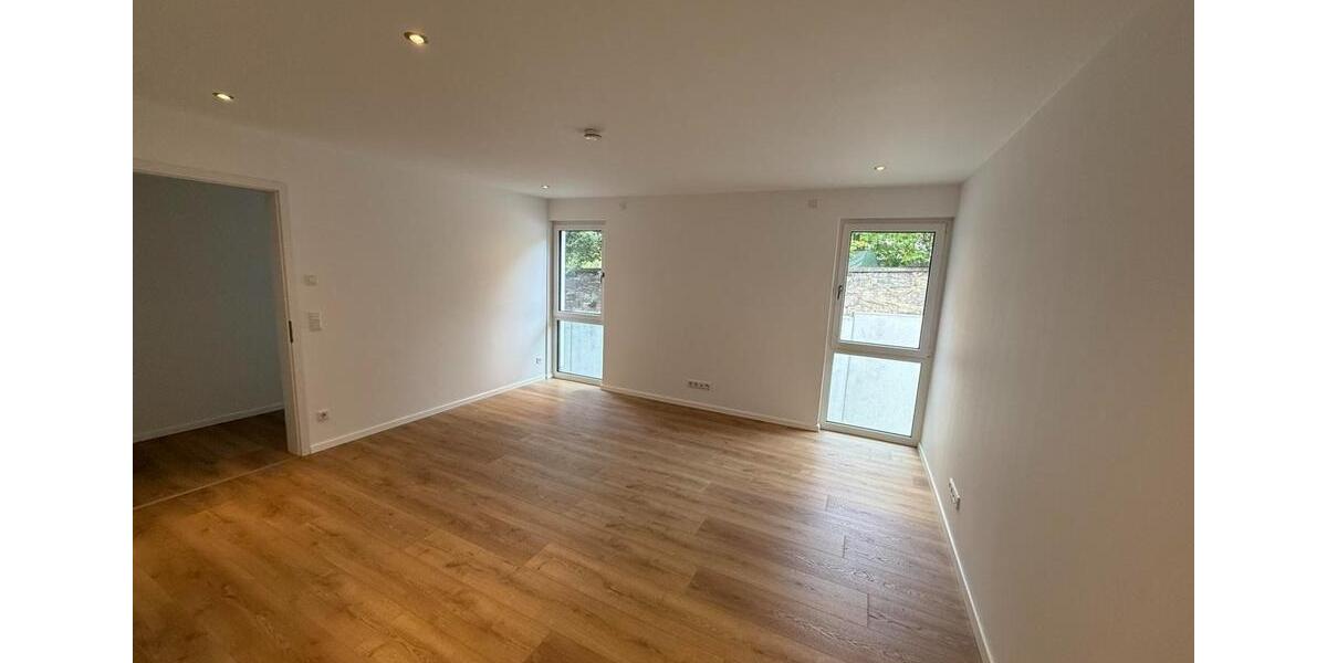 Erdgeschoßwohnung Büren - 3 Zimmer, 84 m&sup2;, 885&euro; | Angebot:24158336