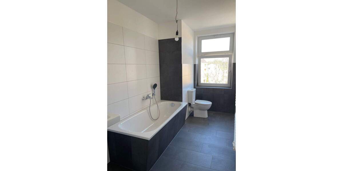 Etagenwohnung Brandenburg an der Havel Altstadt - 4 Zimmer, 115 m&sup2;, 1.200&euro; | Angebot:25727163