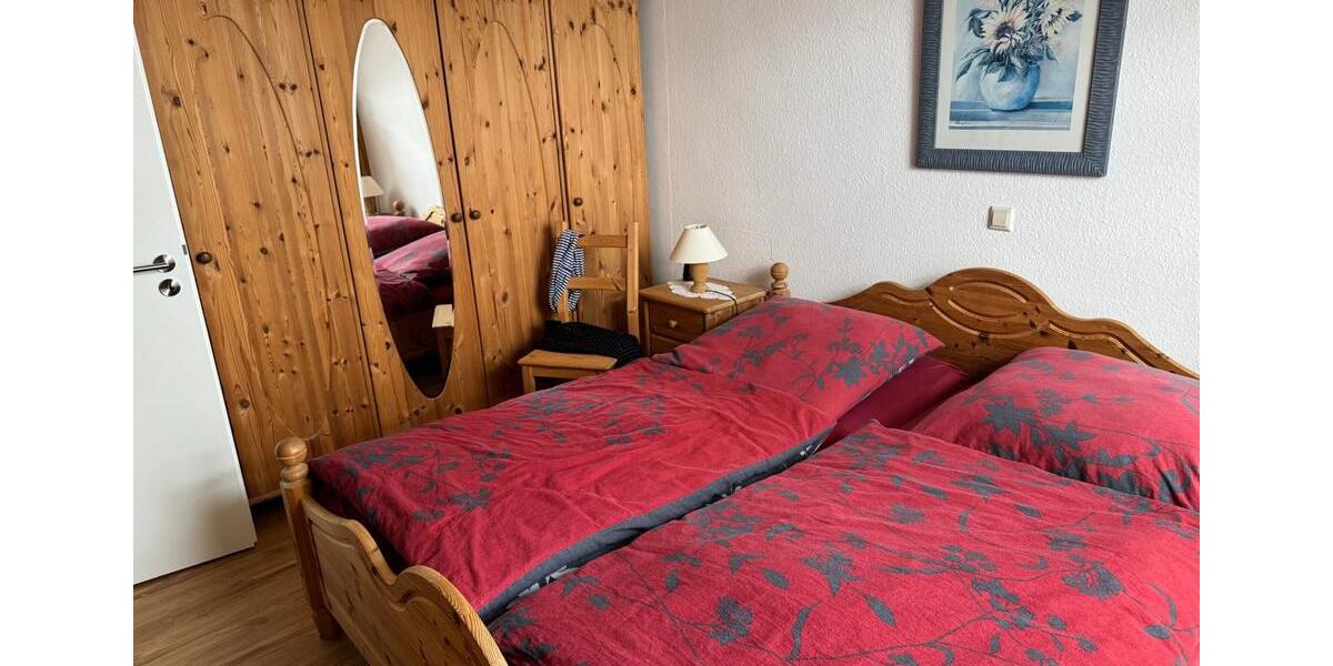 Doppelhaushälfte Sternberg - 4 Zimmer, 107 m&sup2;, 950&euro; | Angebot:25982805