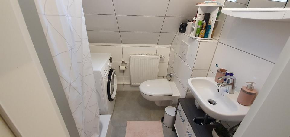 Dachgeschoßwohnung Hainburg - 3 Zimmer, 60 m&sup2;, 750&euro; | Angebot:26547094