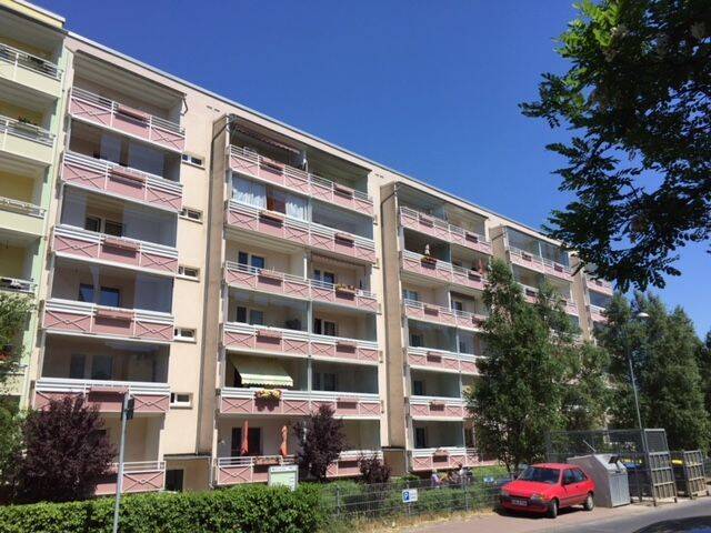 Etagenwohnung Waren (Müritz) Waren - 2 Zimmer, 48 m&sup2;, 325&euro; | Angebot:26798034
