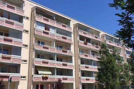 Wohnung Waren (Müritz) Waren - 2 Zimmer, 48 m&sup2;, 325&euro; | Angebot:26798034