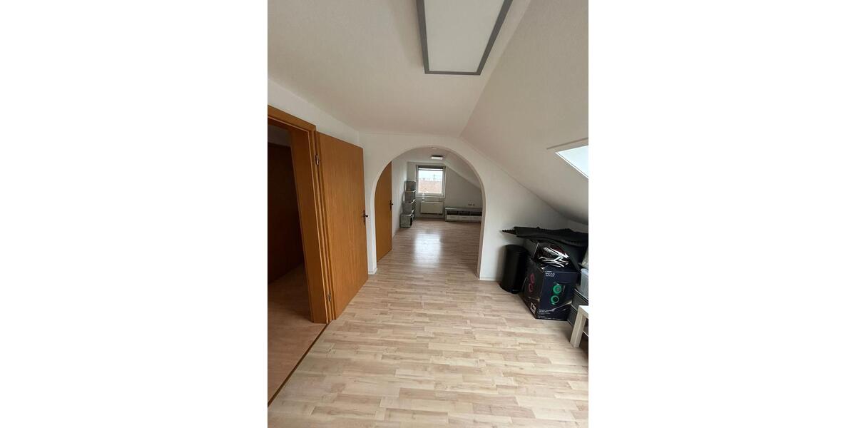 Dachgeschoßwohnung Winterlingen - 4 Zimmer, 60 m&sup2;, 550&euro; | Angebot:25948437