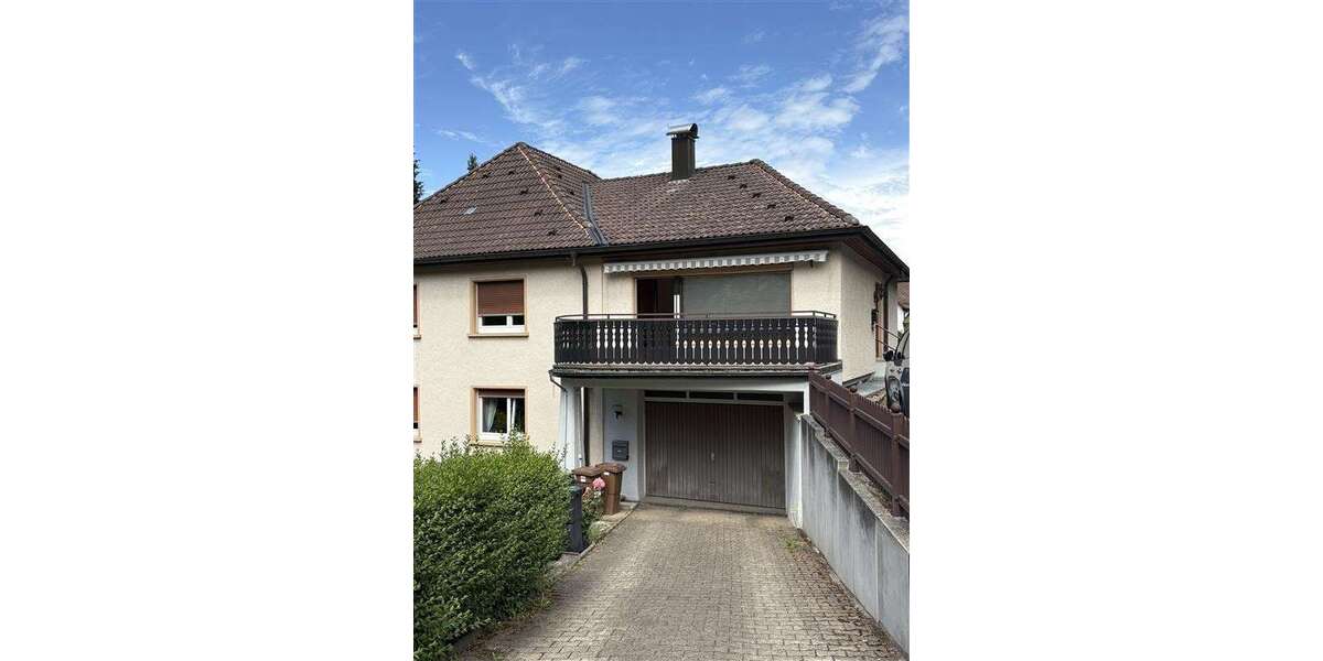 Etagenwohnung Bühlertal - 3.5 Zimmer, 108 m&sup2;, 800&euro; | Angebot:26831104